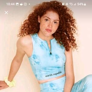 earth republic Axelle Sports Bra & Anais High Waisted Bike Shorts